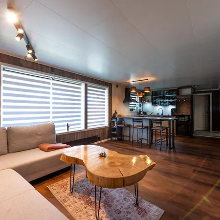 Lofoten Apartment Ramberg